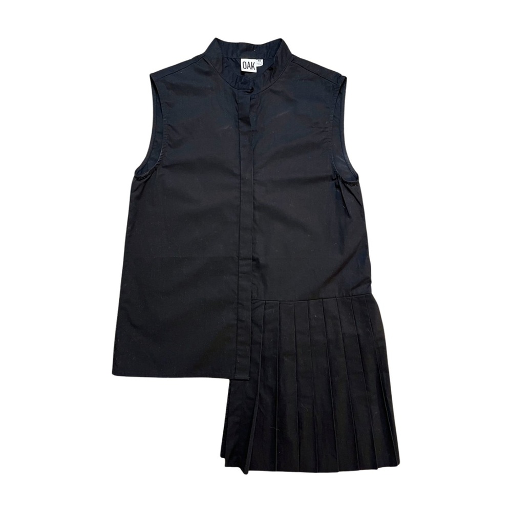 OAK Pleated button front tank blouse